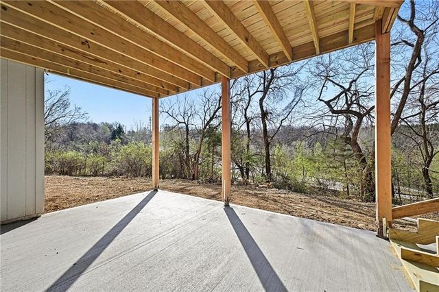 5021 Bradshaw Street, Shawnee, KS 66216