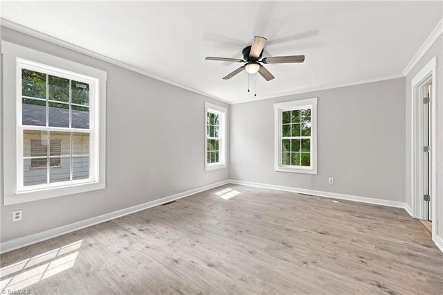 1304 Thurmond Street, Winston-salem, NC 27105