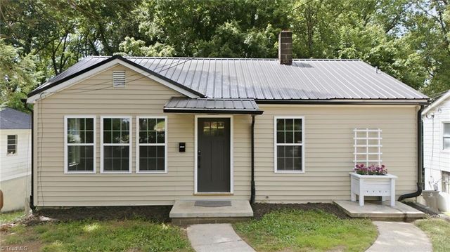 1304 Thurmond Street, Winston-salem, NC 27105