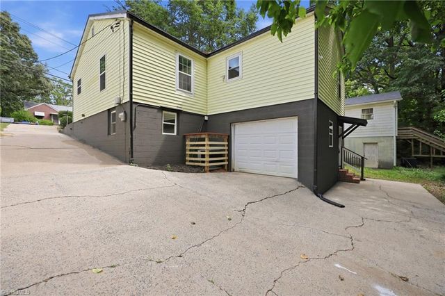 1304 Thurmond Street, Winston-salem, NC 27105