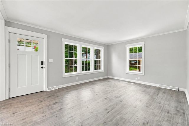 1304 Thurmond Street, Winston-salem, NC 27105