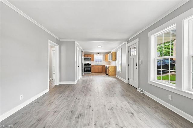 1304 Thurmond Street, Winston-salem, NC 27105