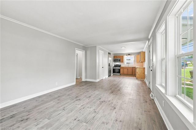 1304 Thurmond Street, Winston-salem, NC 27105