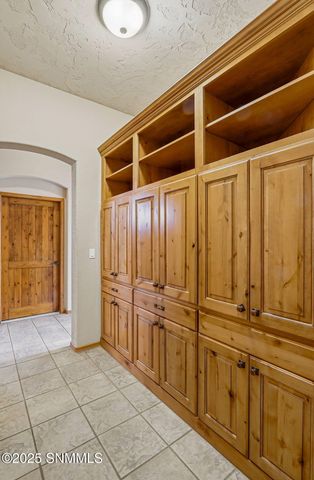 1985 Palm Canyon Drive, Las Cruces, NM 88011