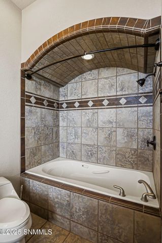 1985 Palm Canyon Drive, Las Cruces, NM 88011