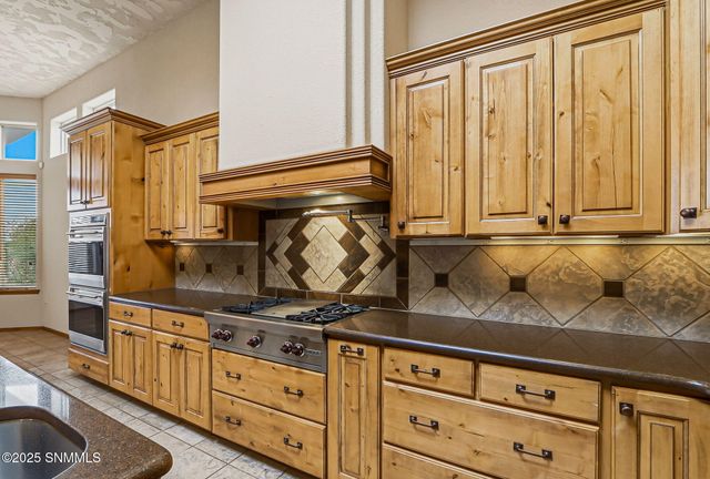 1985 Palm Canyon Drive, Las Cruces, NM 88011