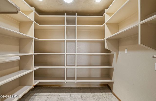 1985 Palm Canyon Drive, Las Cruces, NM 88011