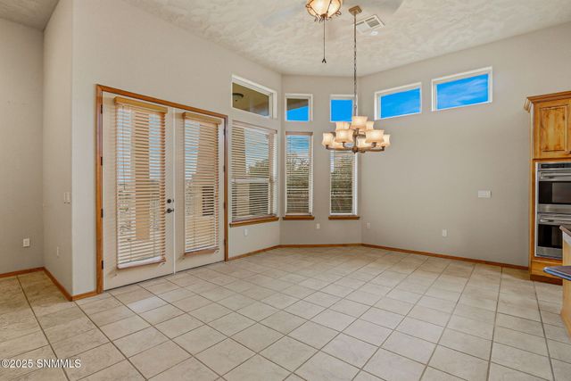 1985 Palm Canyon Drive, Las Cruces, NM 88011