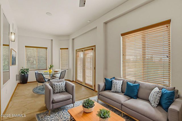 1985 Palm Canyon Drive, Las Cruces, NM 88011