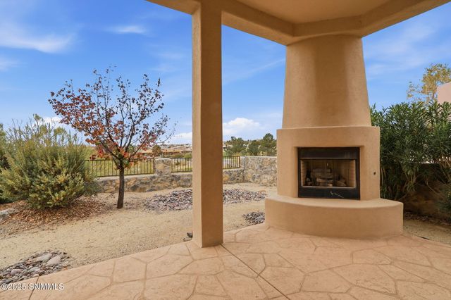 1985 Palm Canyon Drive, Las Cruces, NM 88011