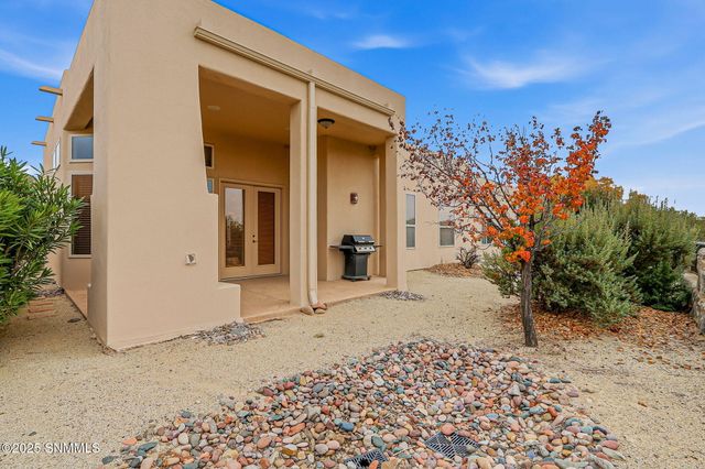 1985 Palm Canyon Drive, Las Cruces, NM 88011