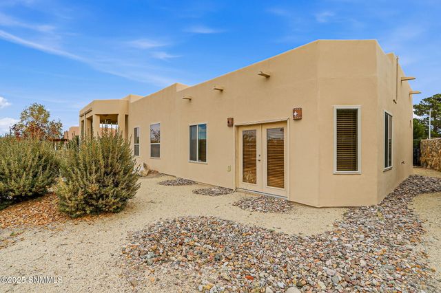 1985 Palm Canyon Drive, Las Cruces, NM 88011
