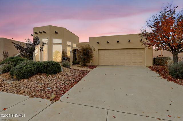 1985 Palm Canyon Drive, Las Cruces, NM 88011