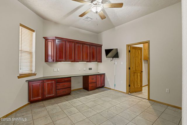 1985 Palm Canyon Drive, Las Cruces, NM 88011
