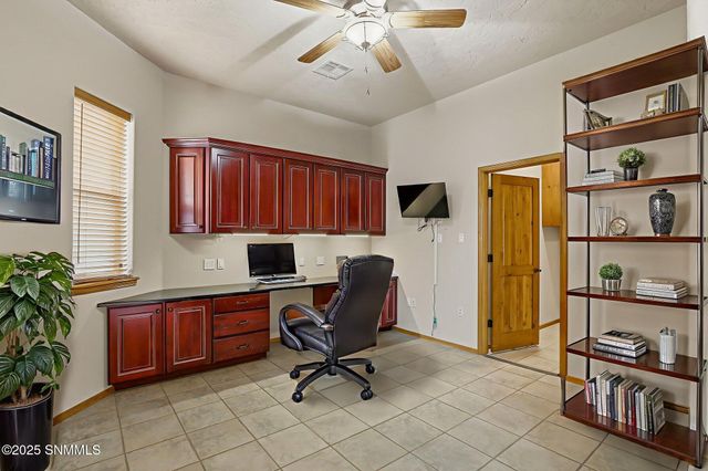 1985 Palm Canyon Drive, Las Cruces, NM 88011