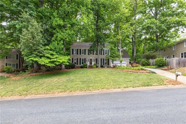 4602 Forest Glen Road, Greensboro, NC 27410