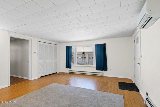 302 Washington Ave E., East Greenbush, NY 12144