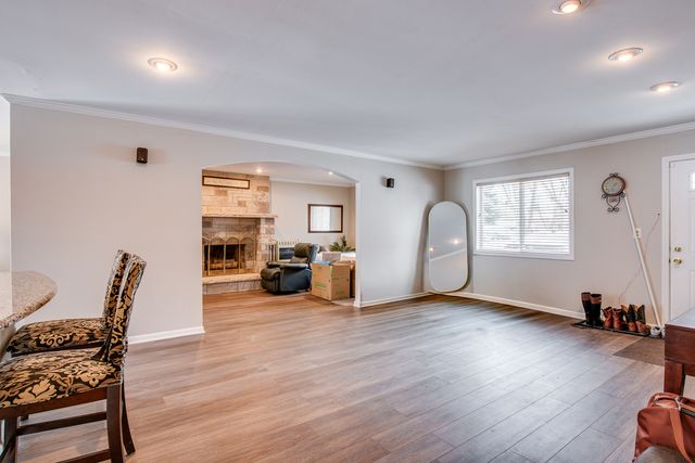 112 Seabury Road, Bolingbrook, IL 60440