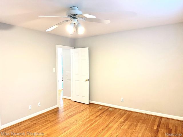 214 Marlborough Drive, Bloomfield Charter Township, MI 48302