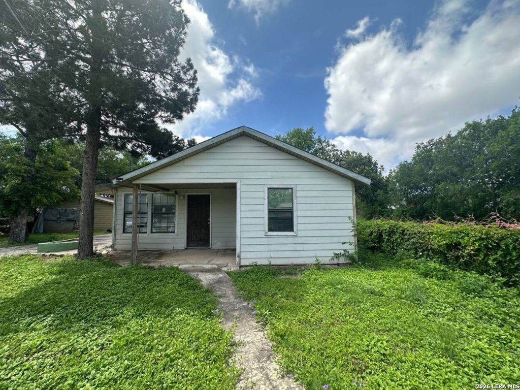 1408 W GERALD AVE, San Antonio, TX 78211