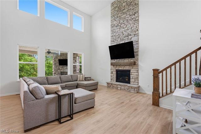 6655 Merlin Drive, Medina, OH 44256