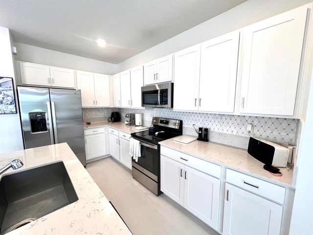 5409 Flannigan Way, Lake Worth, FL 33463