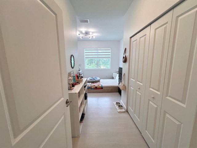 5409 Flannigan Way, Lake Worth, FL 33463