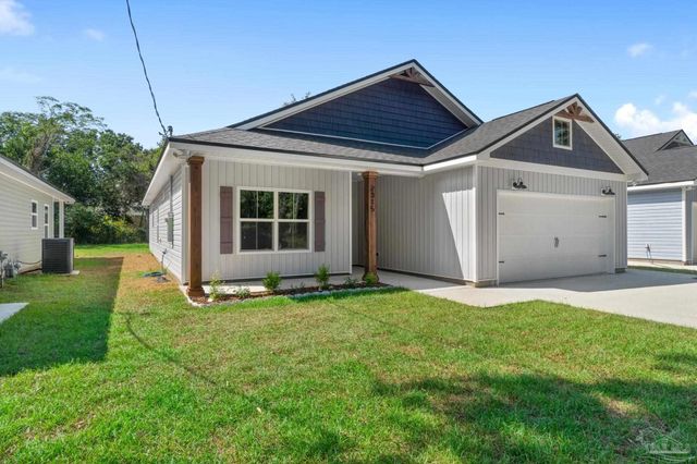 8302 Vickie St, Pensacola, FL 32514