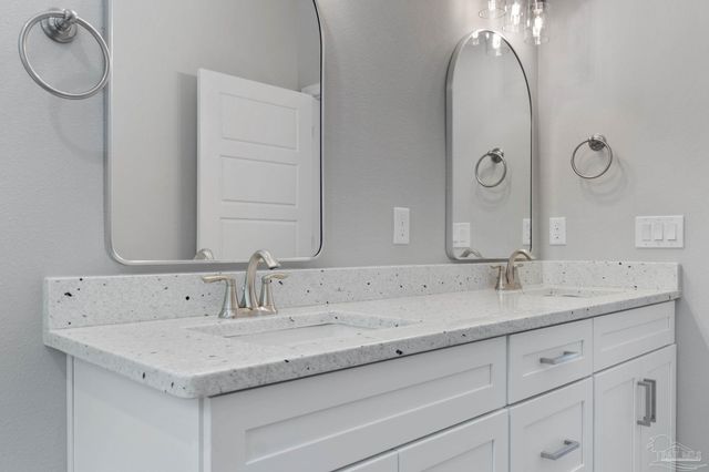 8302 Vickie St, Pensacola, FL 32514