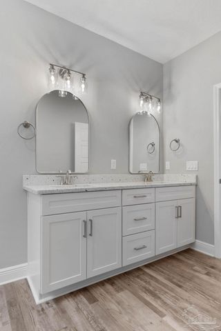 8302 Vickie St, Pensacola, FL 32514