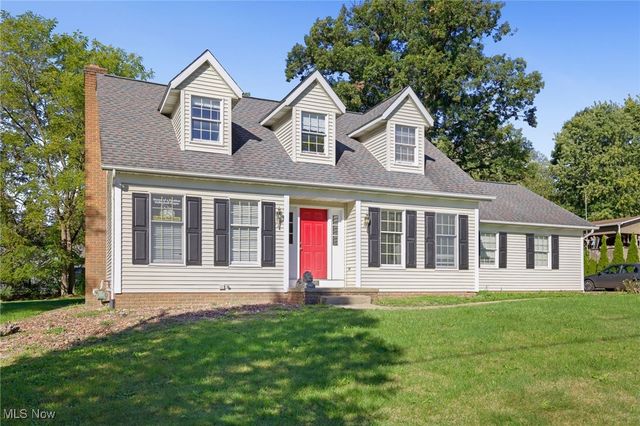 1001 27th Street NE, Massillon, OH 44646