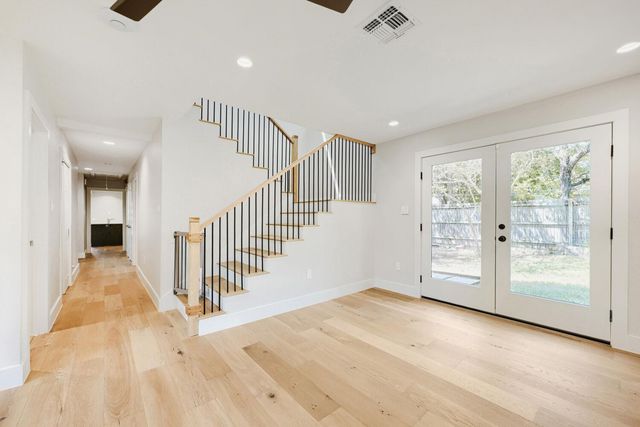 5503 Wellington DR, Austin, TX 78723