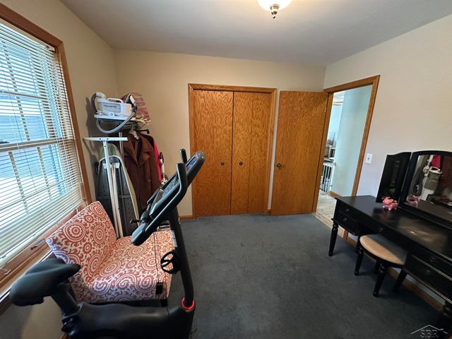 1191 Barbeau Drive, Saginaw, MI 48638