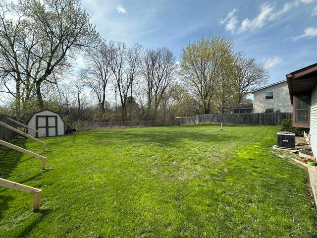 1191 Barbeau Drive, Saginaw, MI 48638