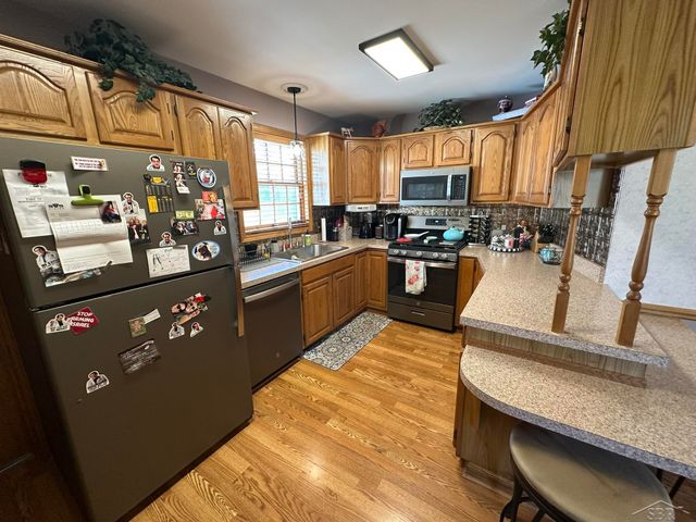 1191 Barbeau Drive, Saginaw, MI 48638