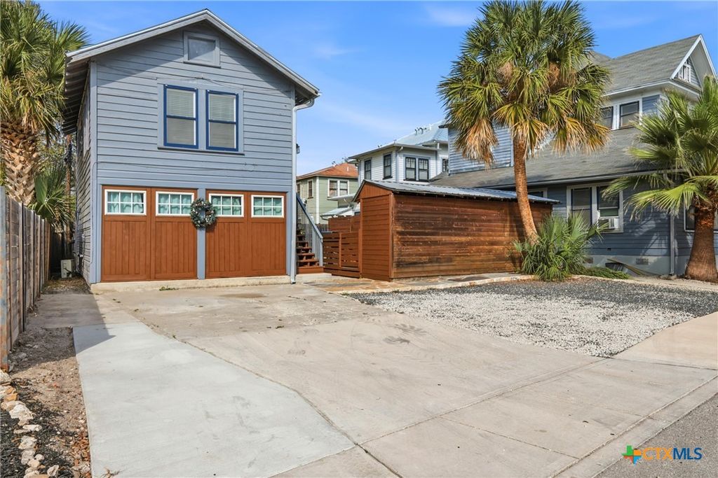 135 Adams Street 4, San Antonio, TX 78210