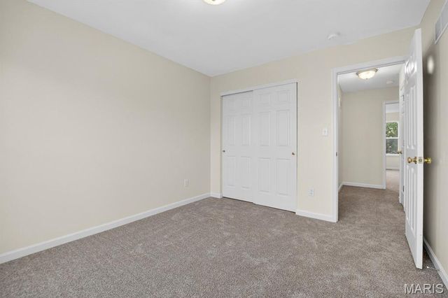 506 Horseshoe Bend Drive, Wentzville, MO 63385