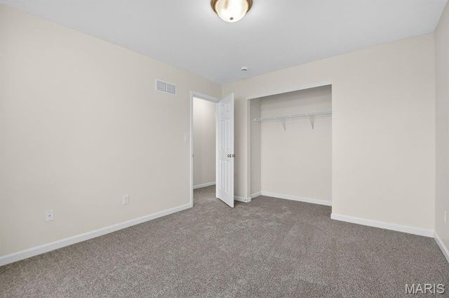 506 Horseshoe Bend Drive, Wentzville, MO 63385