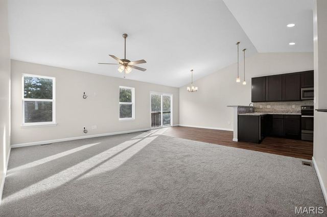 506 Horseshoe Bend Drive, Wentzville, MO 63385