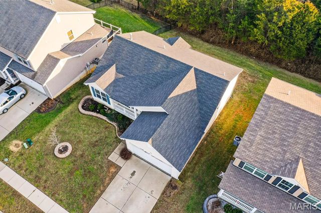 506 Horseshoe Bend Drive, Wentzville, MO 63385