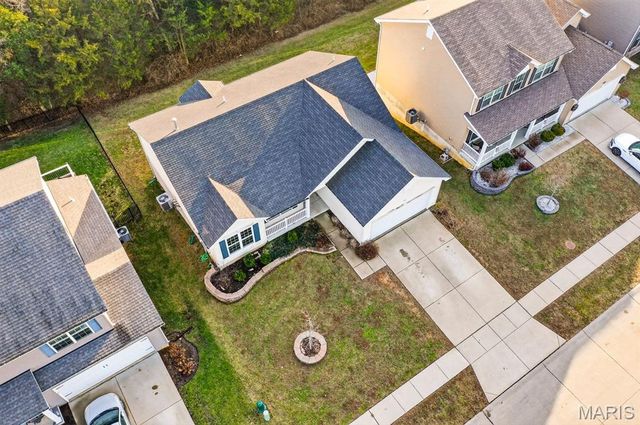 506 Horseshoe Bend Drive, Wentzville, MO 63385