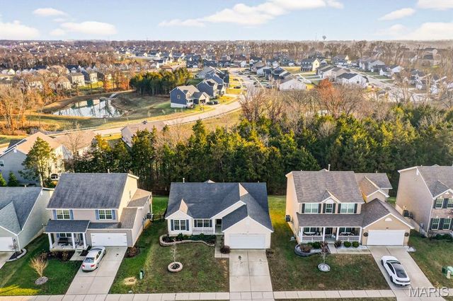 506 Horseshoe Bend Drive, Wentzville, MO 63385