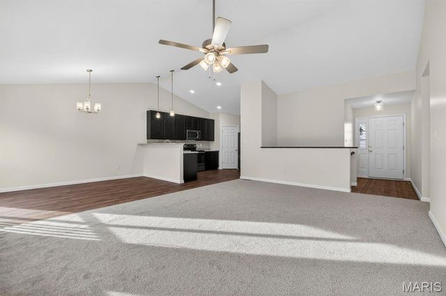 506 Horseshoe Bend Drive, Wentzville, MO 63385