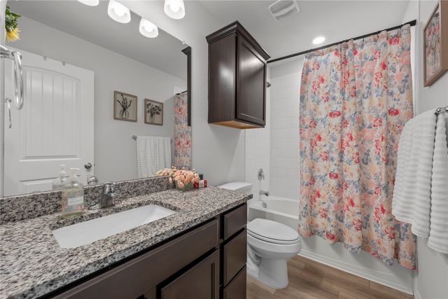 5717 Berkley Heights Drive, Waco, TX 76708