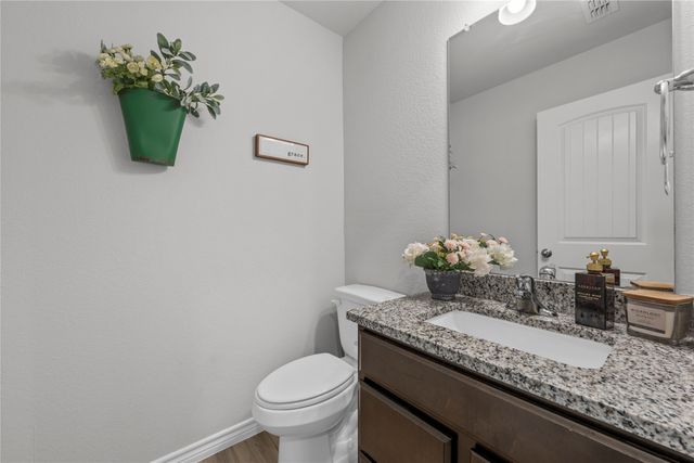 5717 Berkley Heights Drive, Waco, TX 76708