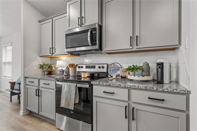 5717 Berkley Heights Drive, Waco, TX 76708