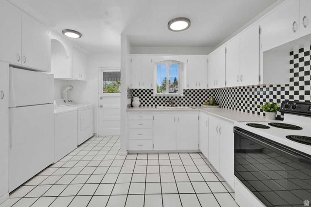 Image 11 of property listing at 1245 E KENSINGTON AVE, Salt Lake City, UT 84105