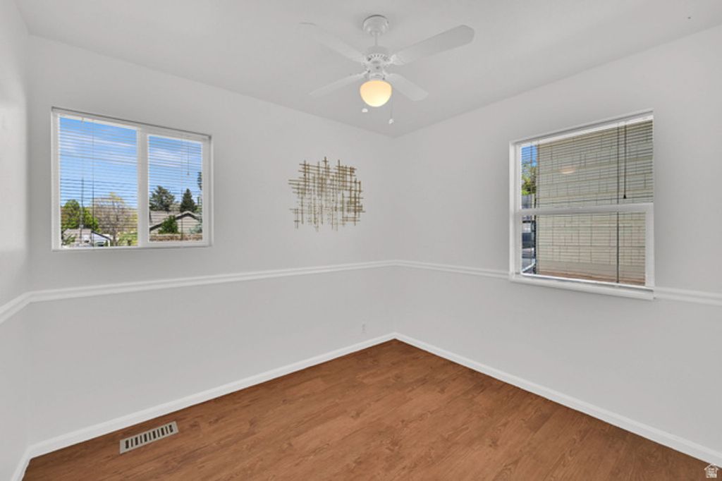 Image 13 of property listing at 1245 E KENSINGTON AVE, Salt Lake City, UT 84105