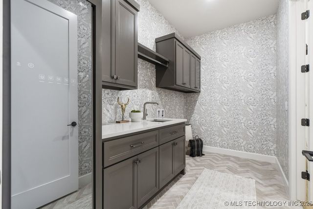 15240 S 27th East Avenue, Bixby, OK 74008