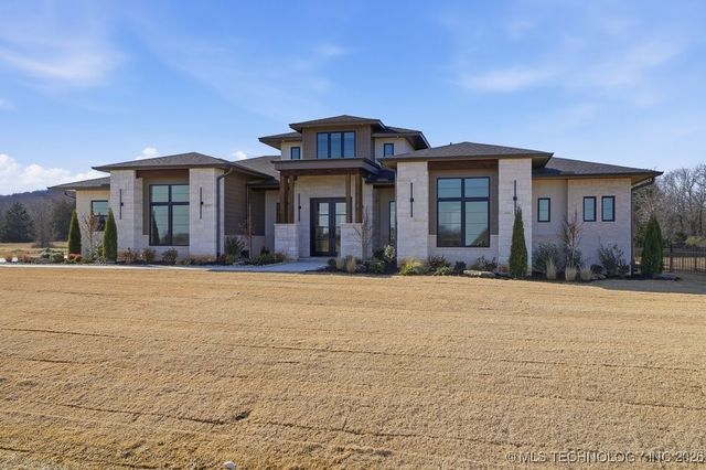 15240 S 27th East Avenue, Bixby, OK 74008